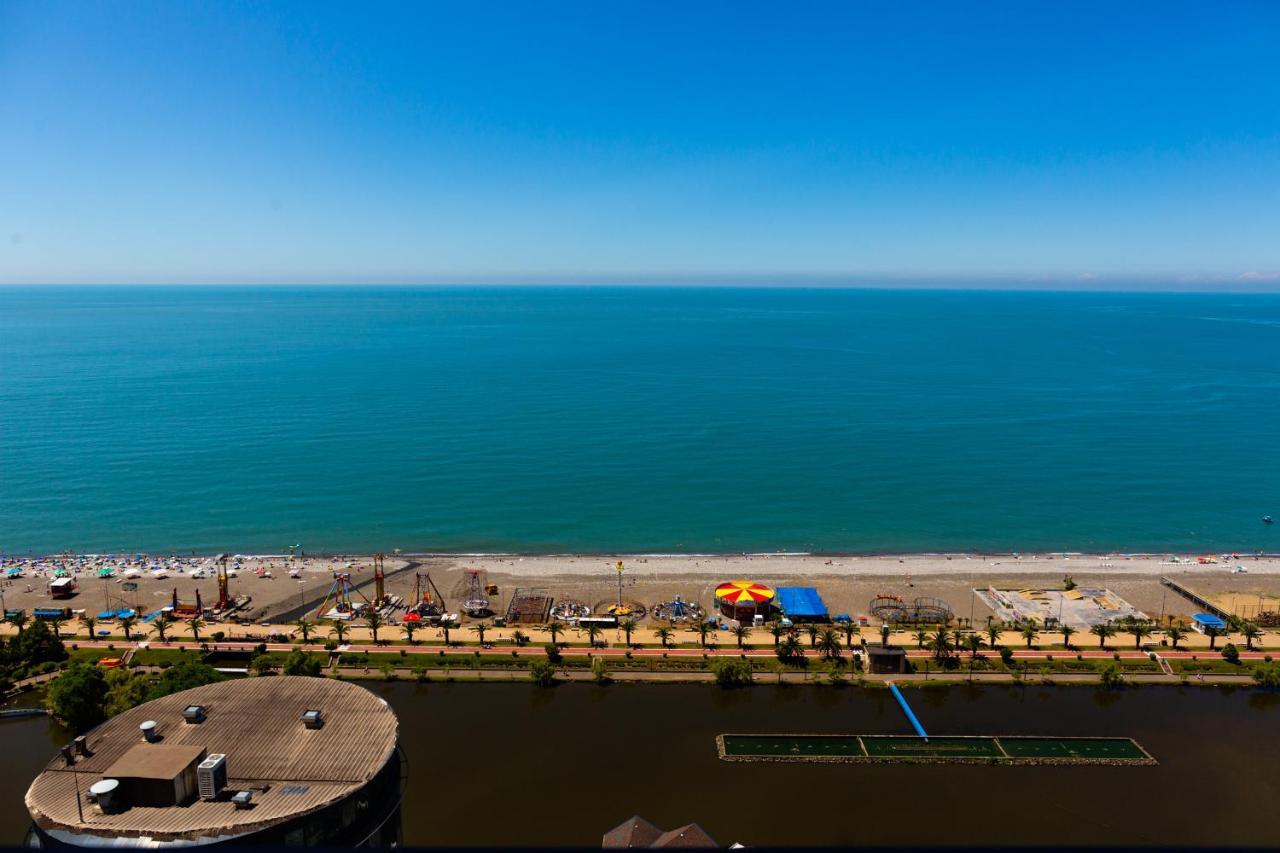 G-Point City Beach Batumi Exterior photo